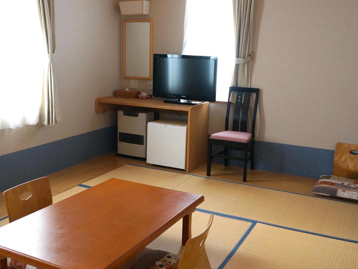 Petit Hotel Blaneneige Nakafurano Ngoại thất bức ảnh